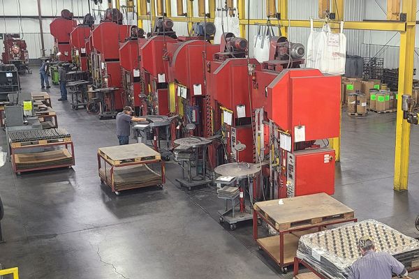 Powder metal compacting equipment